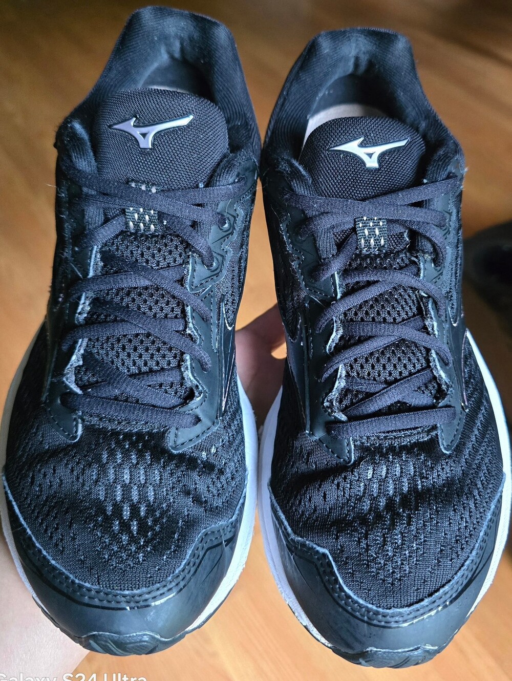 Sz 9 Women's MIZUNO WAVE RIDER 22 'Black' Running Shoes - Picture 2 of 8